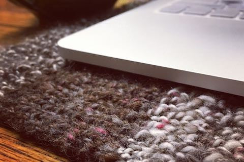 Sweet woven laptop blanket pad