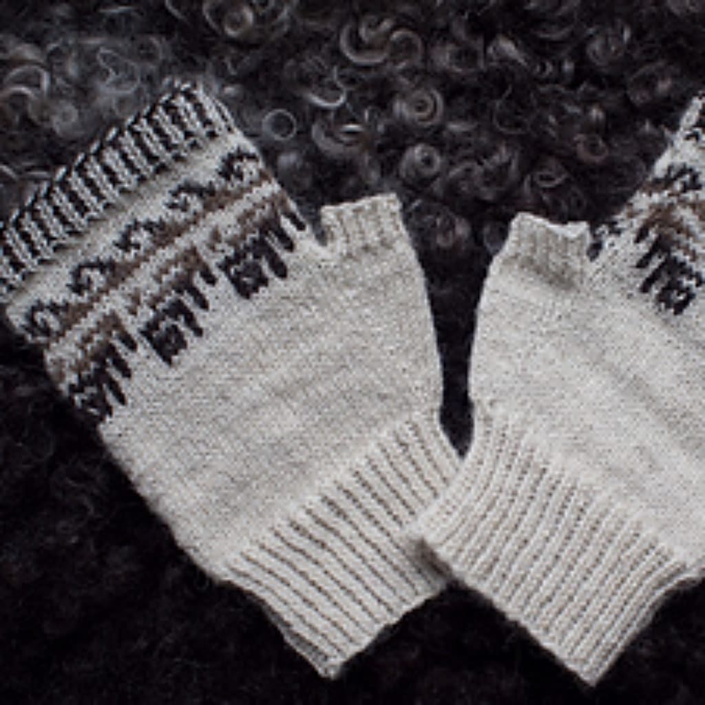 Close up of Winter Isle Mitts
